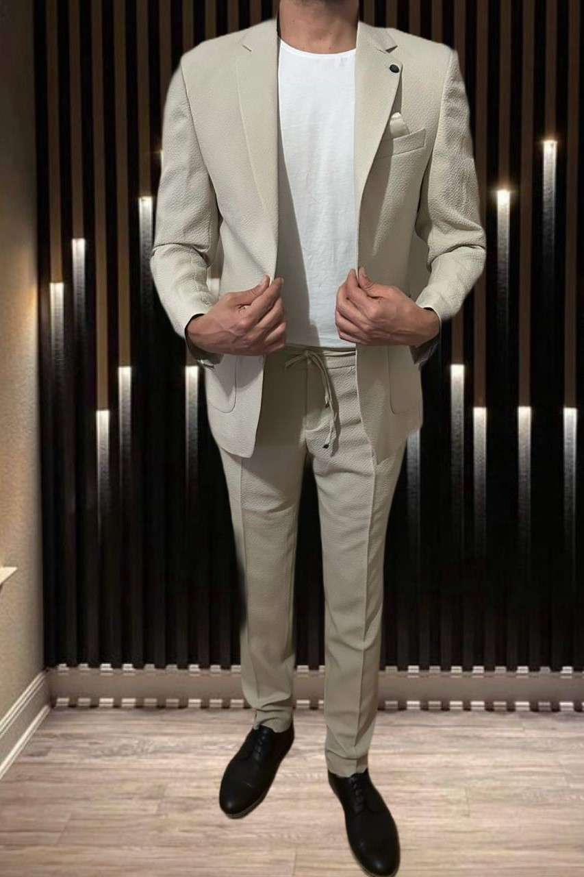 Wholesale Men's Light Beige Two-Piece Suit 1701W26-078