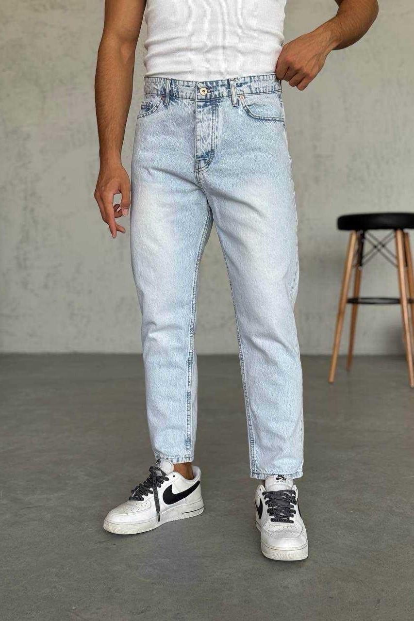 Wholesale Mens Light Blue Relaxed Fit Jeans