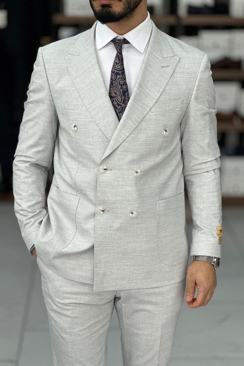 Wholesale Men's Light Gray Plus Size Two-Piece Suit 1744W26-038