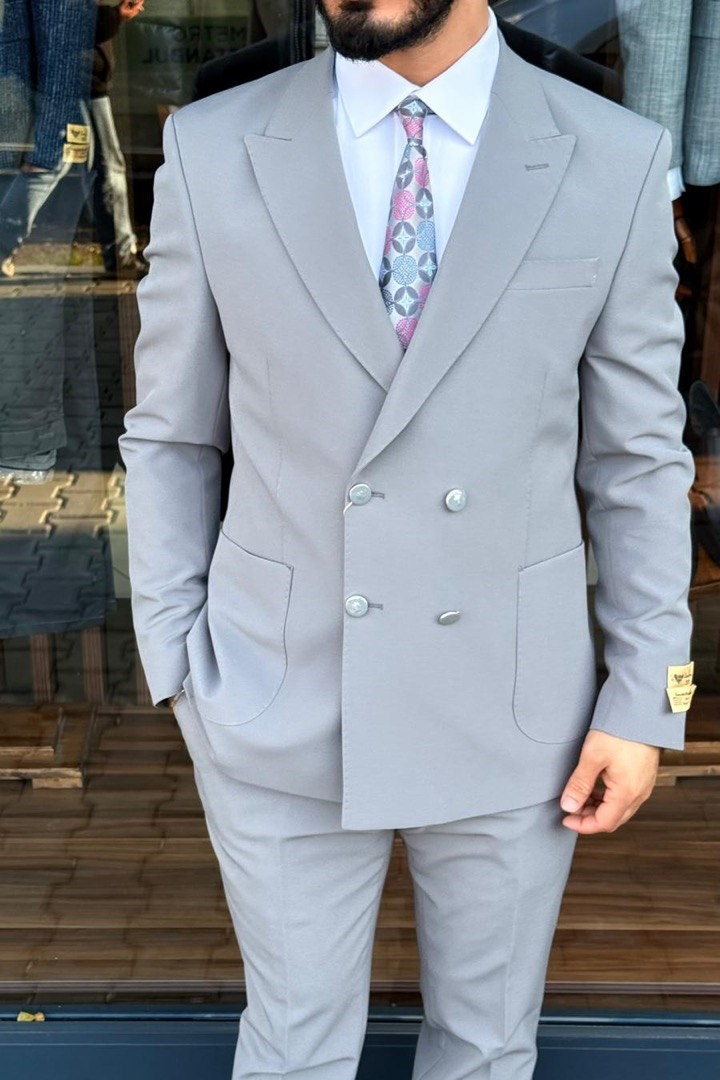 Wholesale Men's Light Gray Two-Piece Suit 1744W26-016