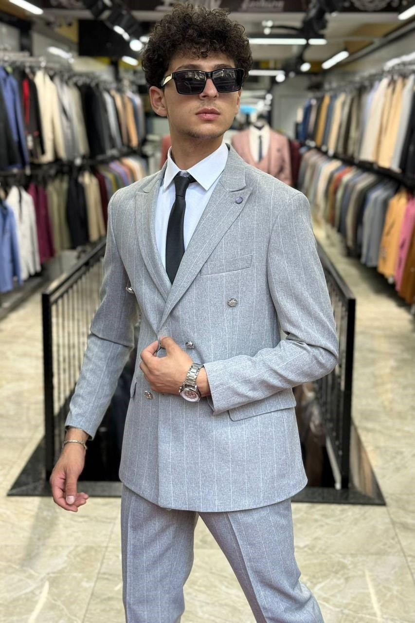 Wholesale Men's Light Gray Two-Piece Suit 1701W26-057