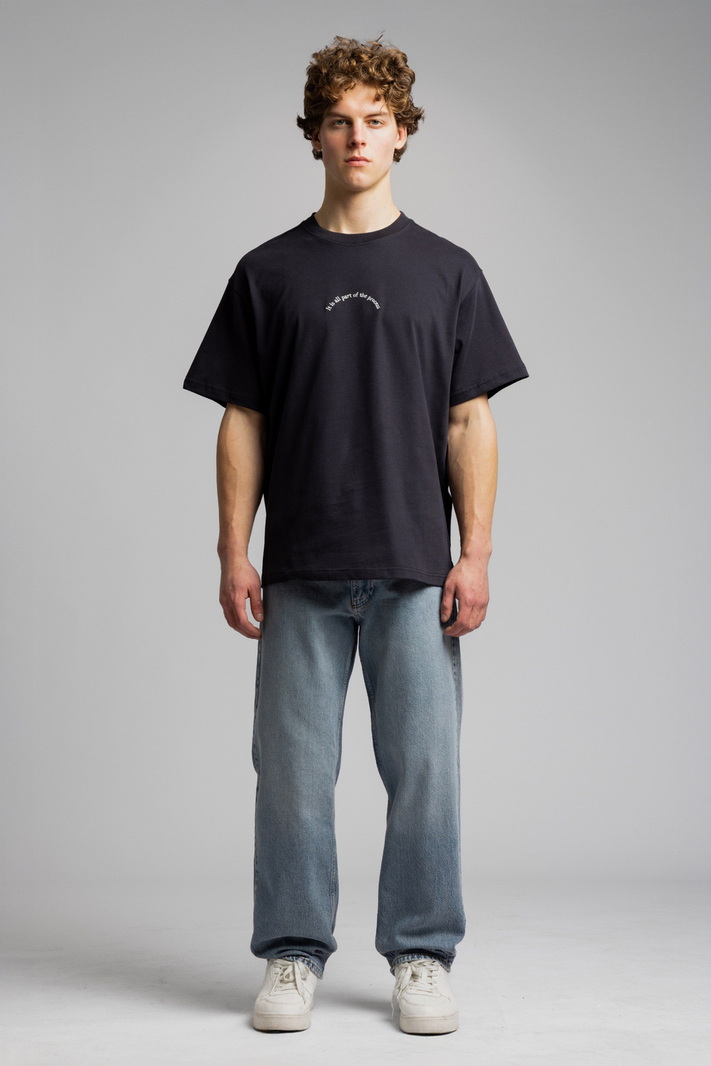 Wholesale Mens Navy Basic T-shirt
