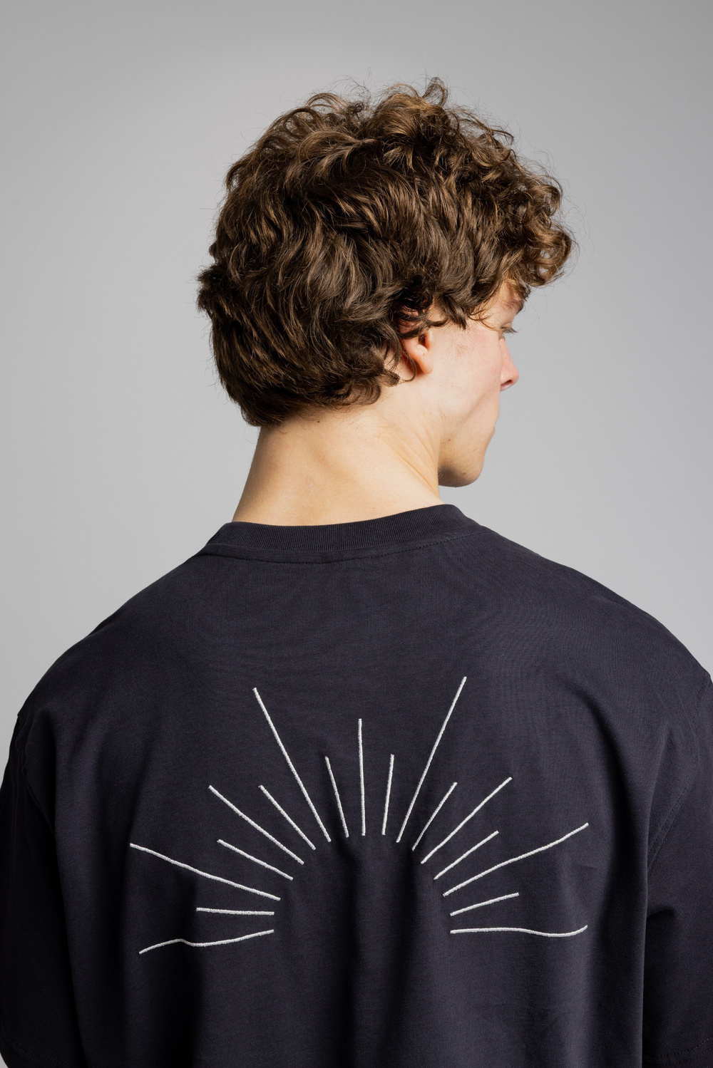 Wholesale Mens Navy Basic T-shirt