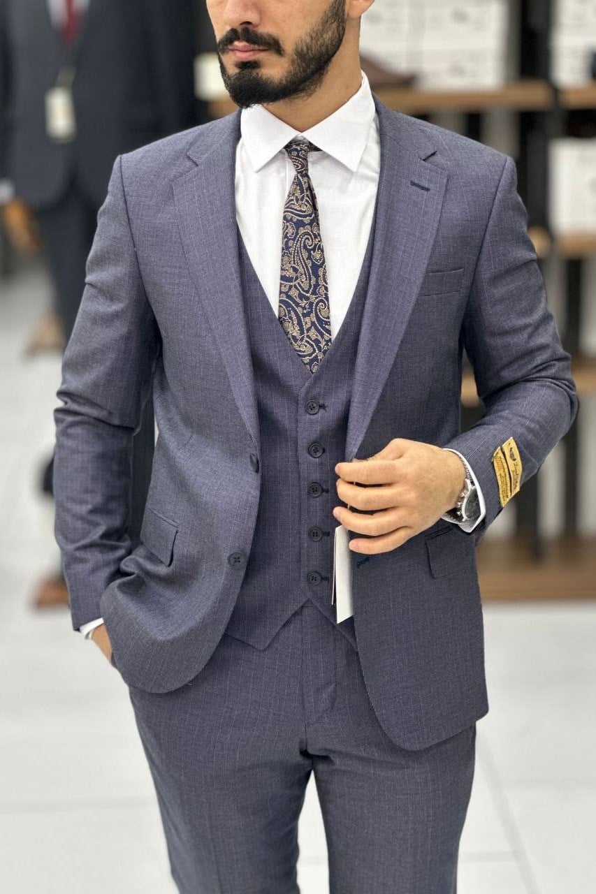 Wholesale Men's Navy Plus Size Three-Piece Suit 1744W26-039