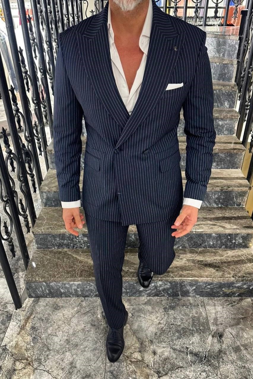 Wholesale Men's Navy Two-Piece Suit 1702W26-0509