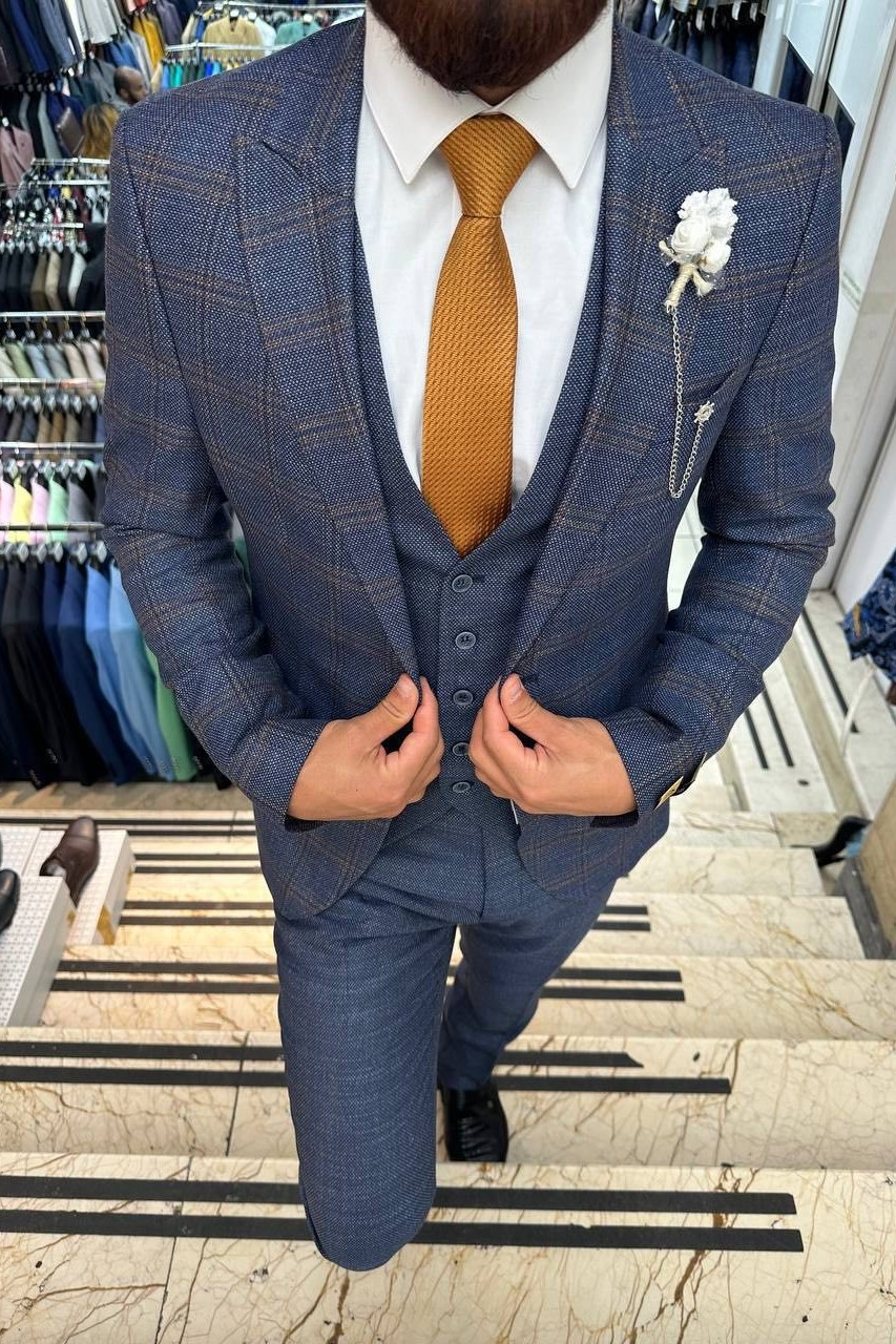 Wholesale Men's Parliament Blue Plus Size Three-Piece Suit 1744W26-012