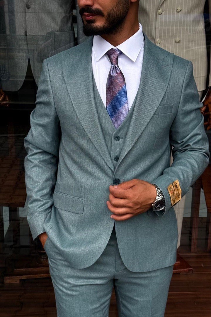 Wholesale Men's Petrol Three-Piece Suit 1744W26-051