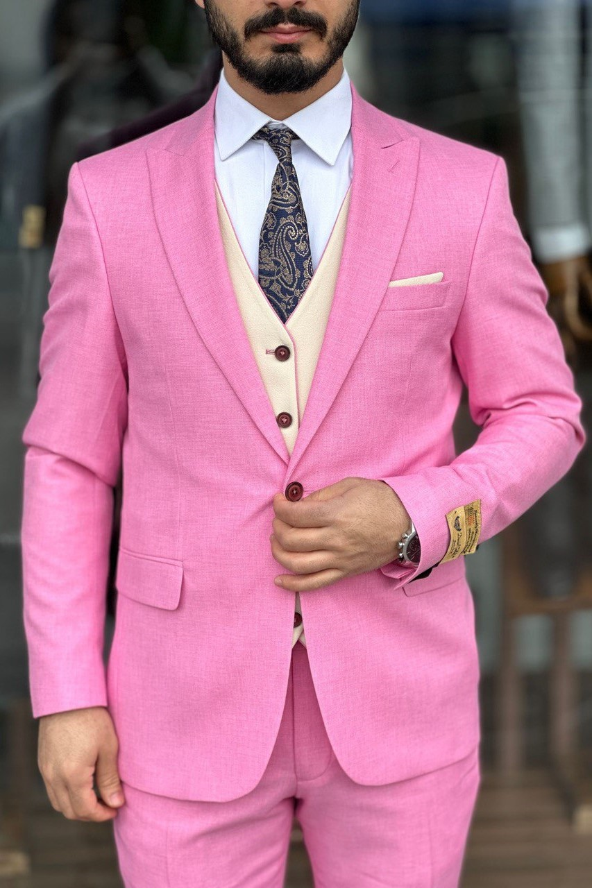 Wholesale Men's Pink Three-Piece Suit 1744W26-033