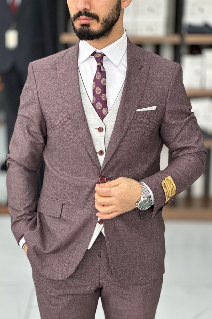 Wholesale Men's Red Plum Three-Piece Suit 1744W26-033
