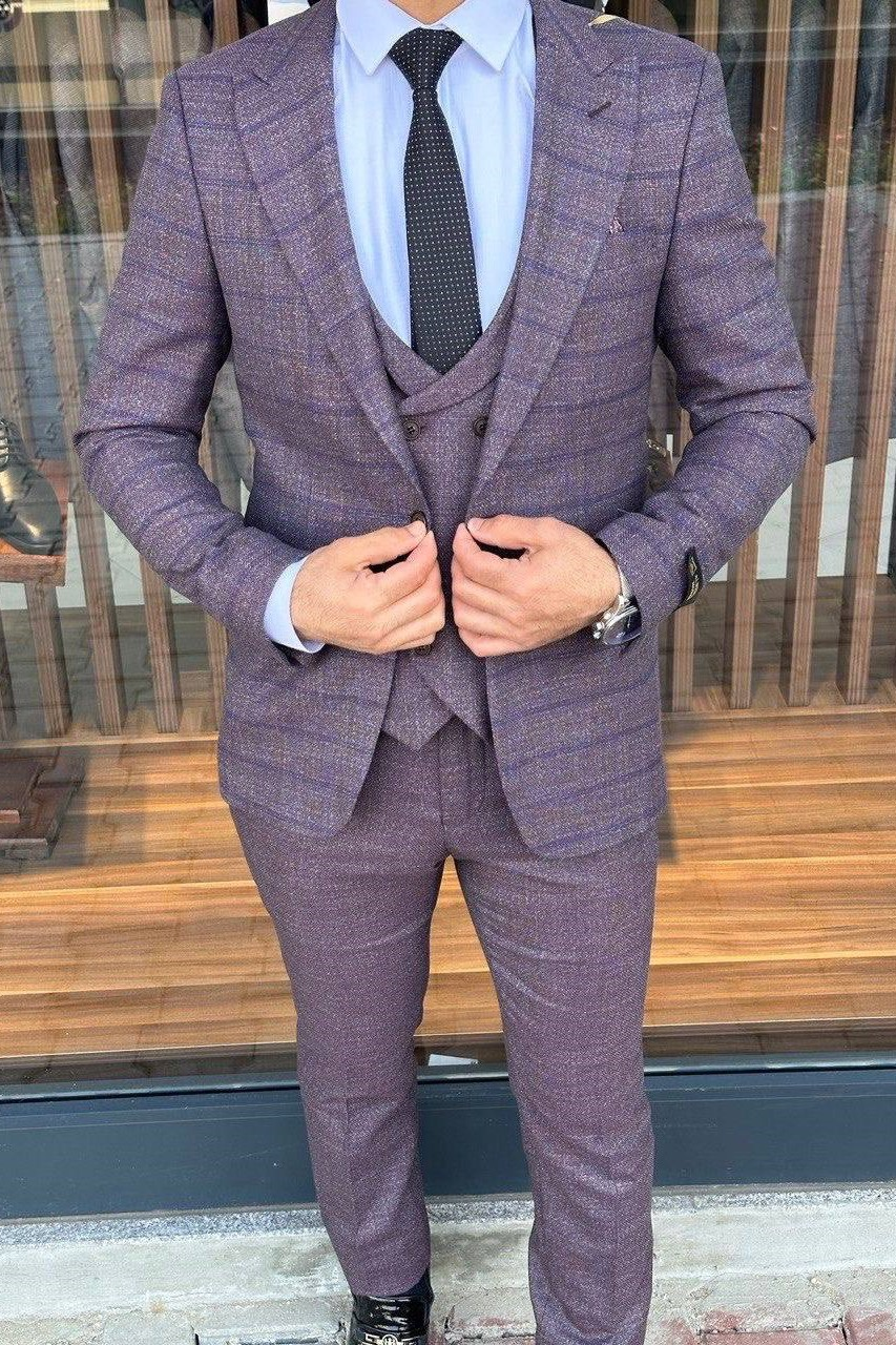 Wholesale Men's Red Plum Three-Piece Suit 1744W26-012