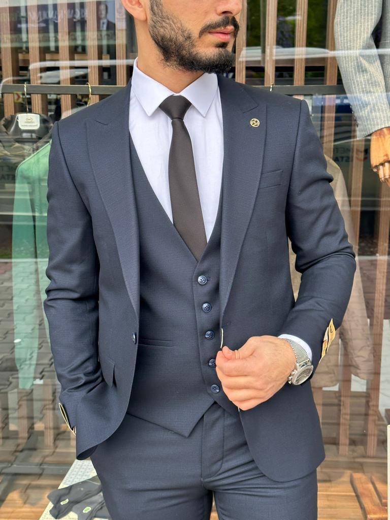 Wholesale Men's Royal Blue Three-Piece Suit 1744W26-047