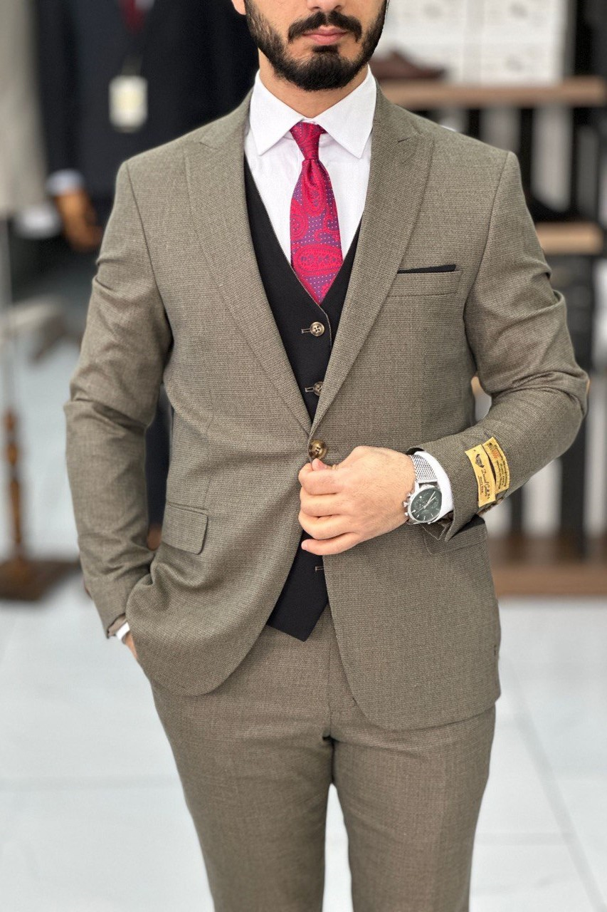 Wholesale Men's Sage Three-Piece Suit 1744W26-033