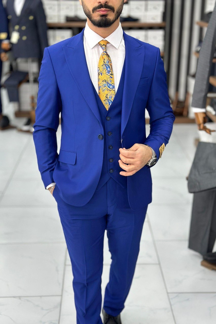 Wholesale Men's Sax Blue Plus Size Three-Piece Suit 1744W26-028