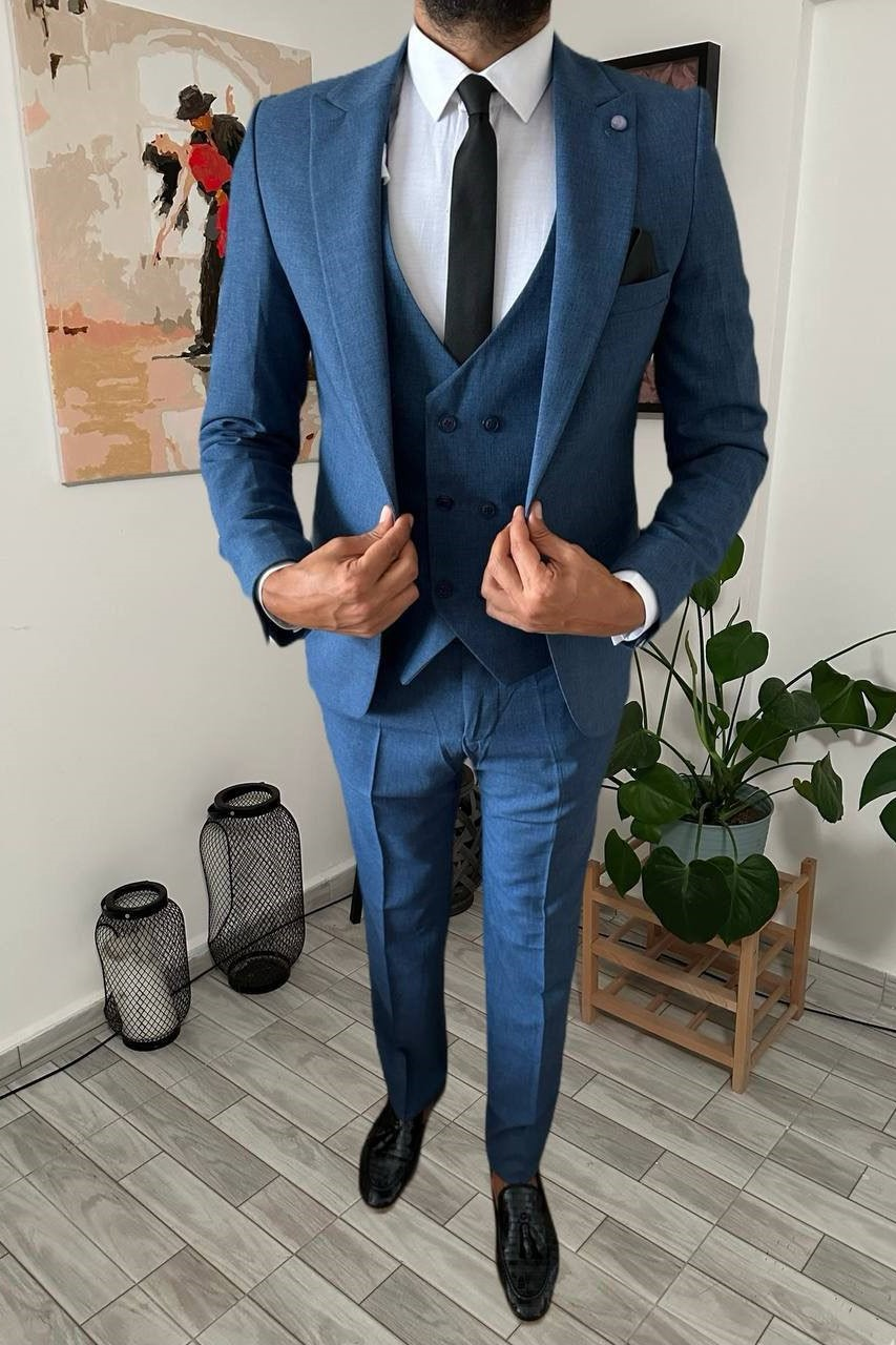 Wholesale Men's Sax Blue Three-Piece Suit 1701W26-087