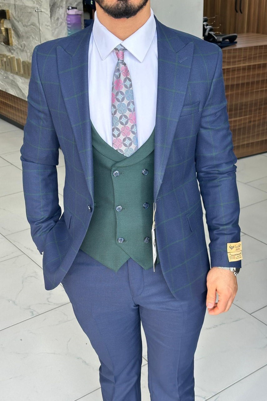 Wholesale Men's Sea Blue Plus Size Three-Piece Suit 1744W26-008