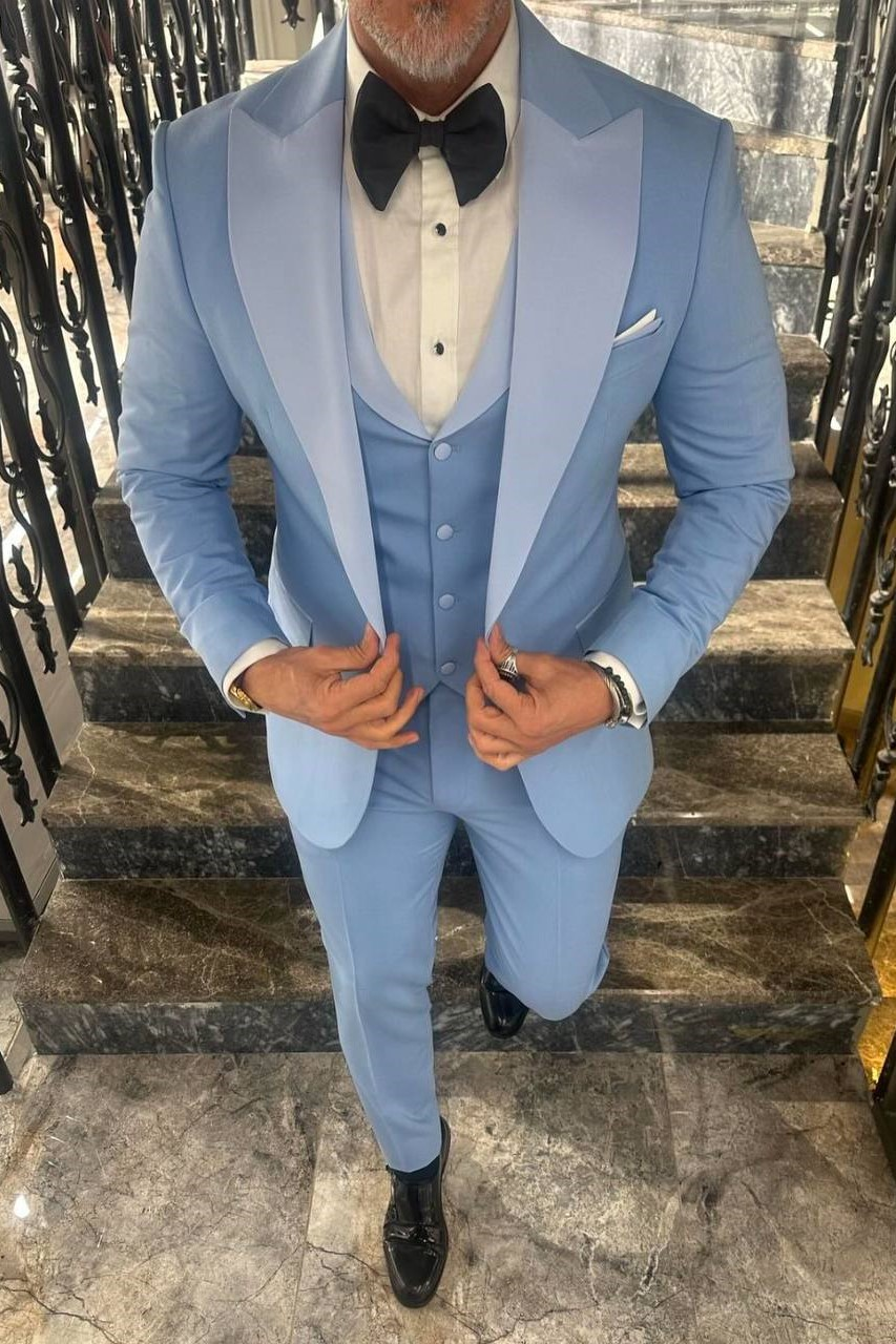 Wholesale Men's Sky Blue Three-Piece Suit 1702W26-0503