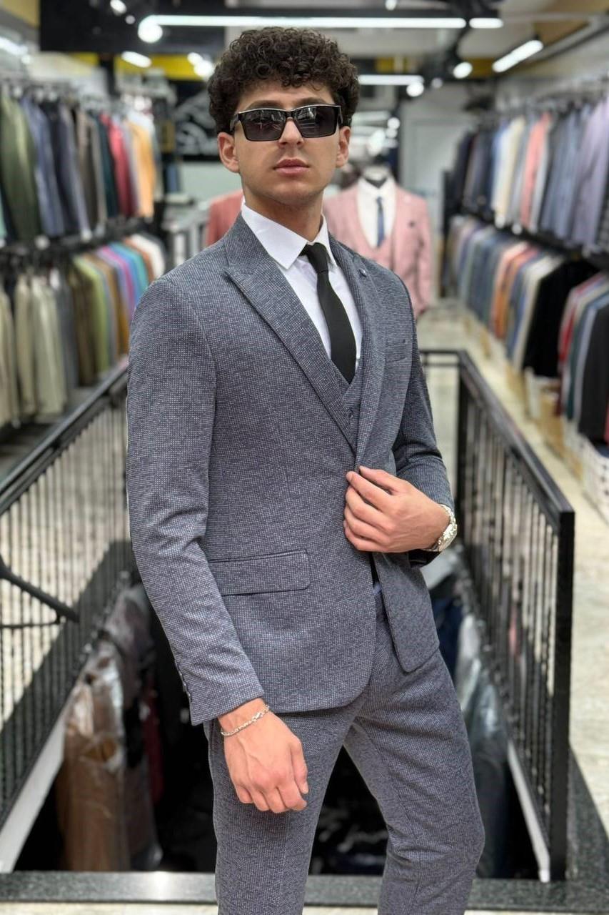 Wholesale Men's Smoke Gray Three-Piece Suit 1701W26-051