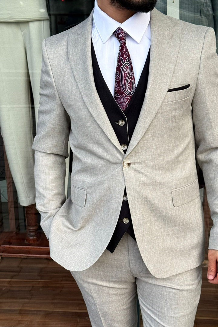 Wholesale Men's Stone Plus Size Three-Piece Suit 1744W26-015