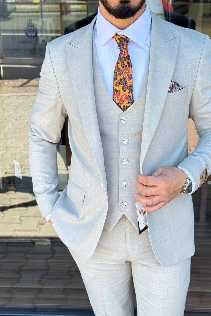Wholesale Men's Stone Three-Piece Suit 1744W26-046