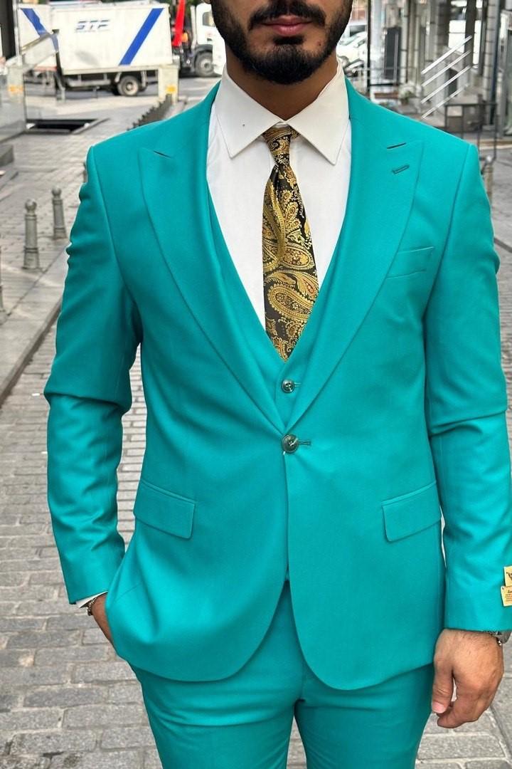 Wholesale Men's Turquoise Plus Size Three-Piece Suit 1744W26-021