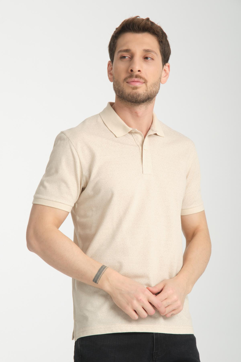 Wholesale Women Beige T-shirt