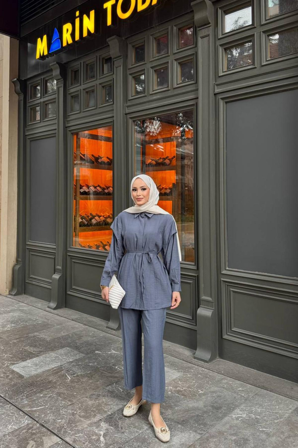 Wholesale Women Cool Gray Two Piece Suit Shirt and Pants Set