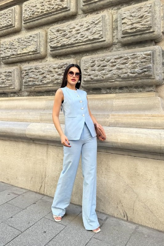 Wholesale Women's Baby Blue Two-Piece Suit  0043-1006