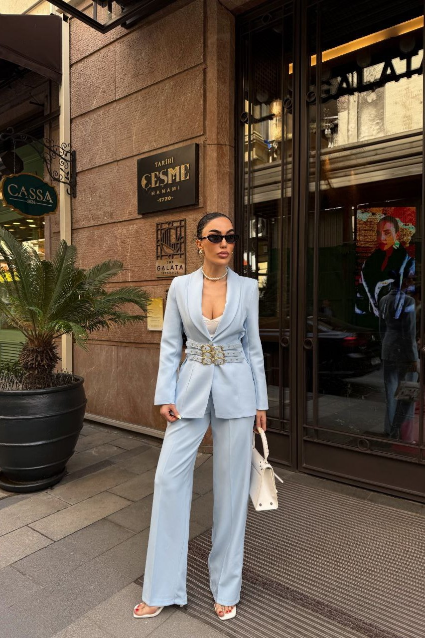 Wholesale Women's Baby Blue Two-Piece Suit  0043-1966