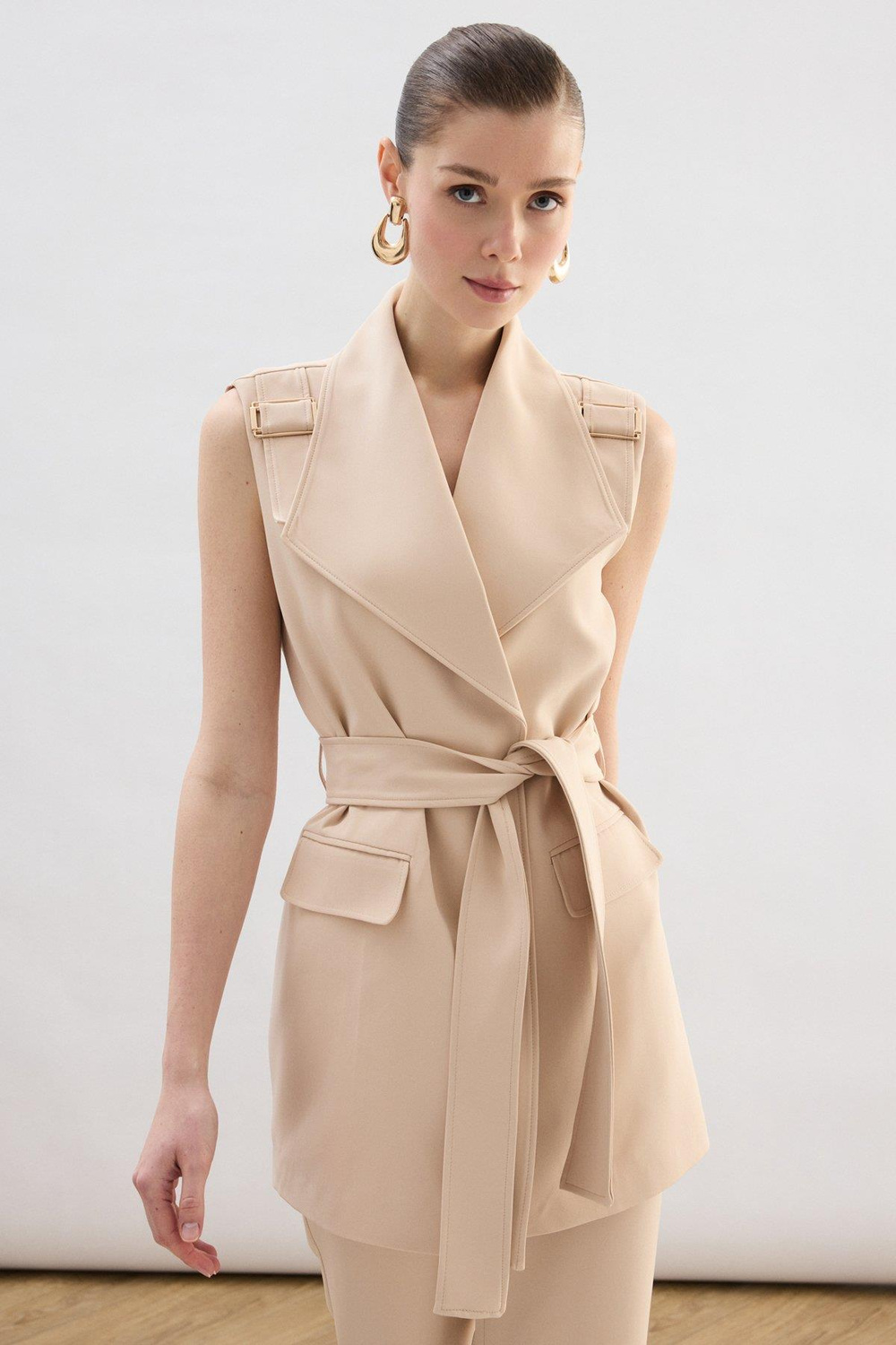 Wholesale Womens Beige Flap Pockets Waistcoat with Belt