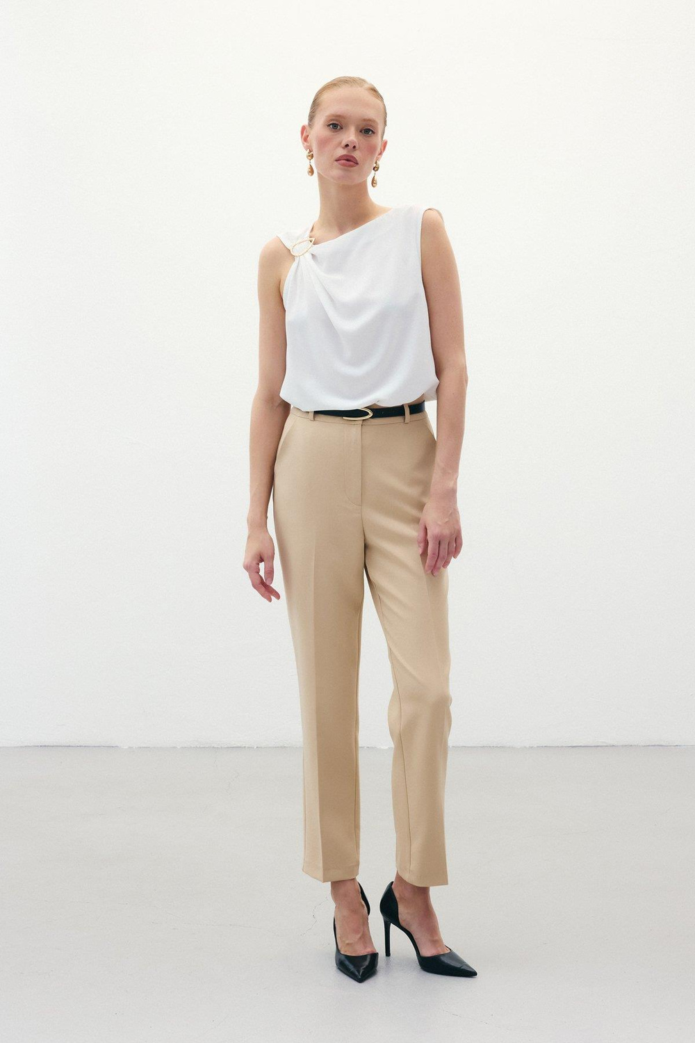 Wholesale Womens Beige Trousers with Belt