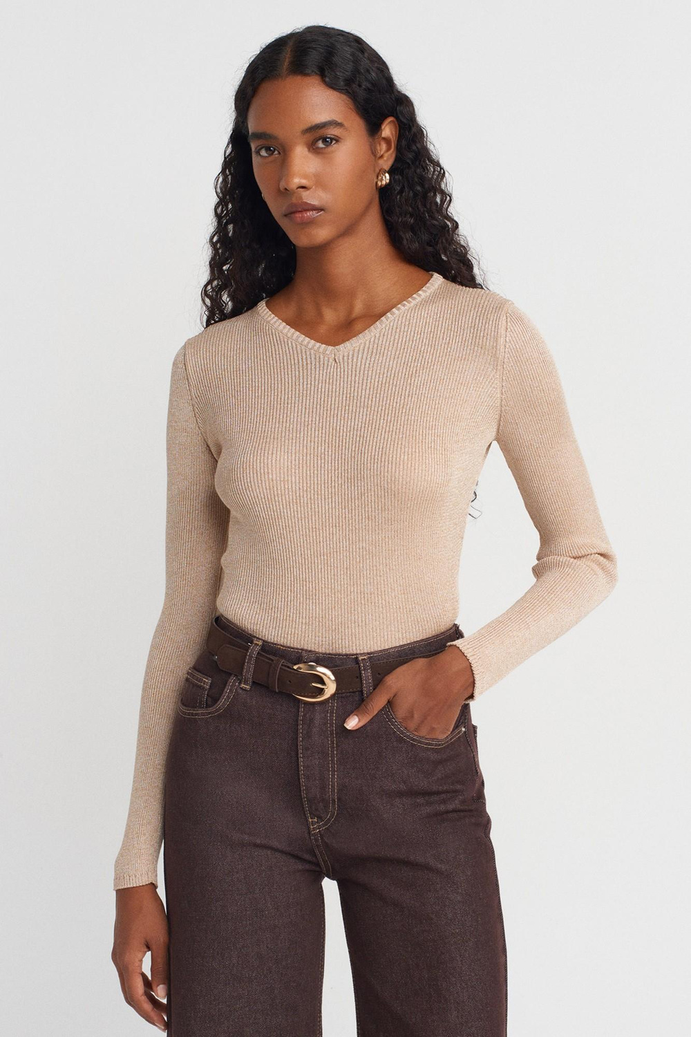 Wholesale Womens Beige V-Neck Lurex Knit Sweater