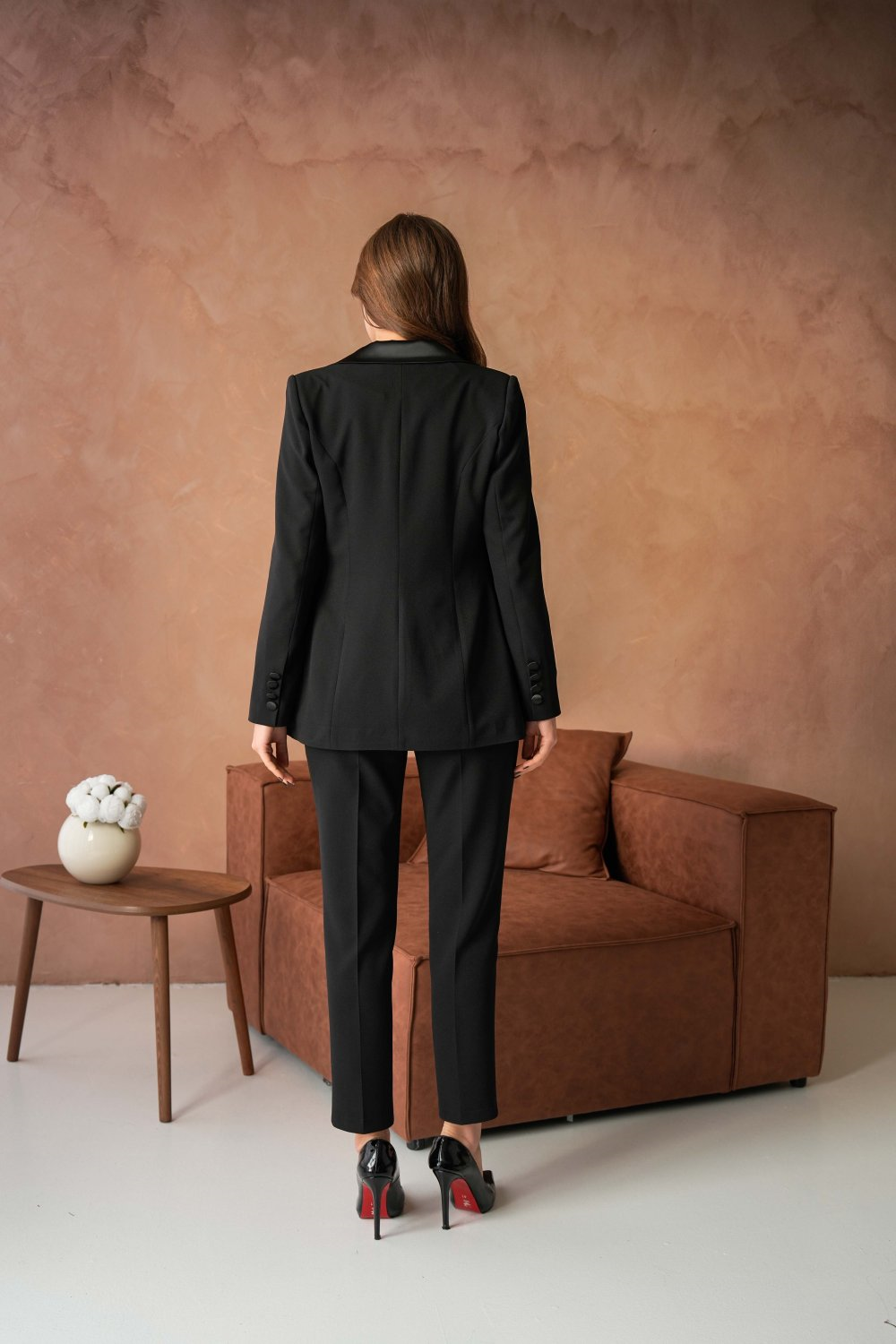 Wholesale Womens Black Plus Size Three-Piece Suit 