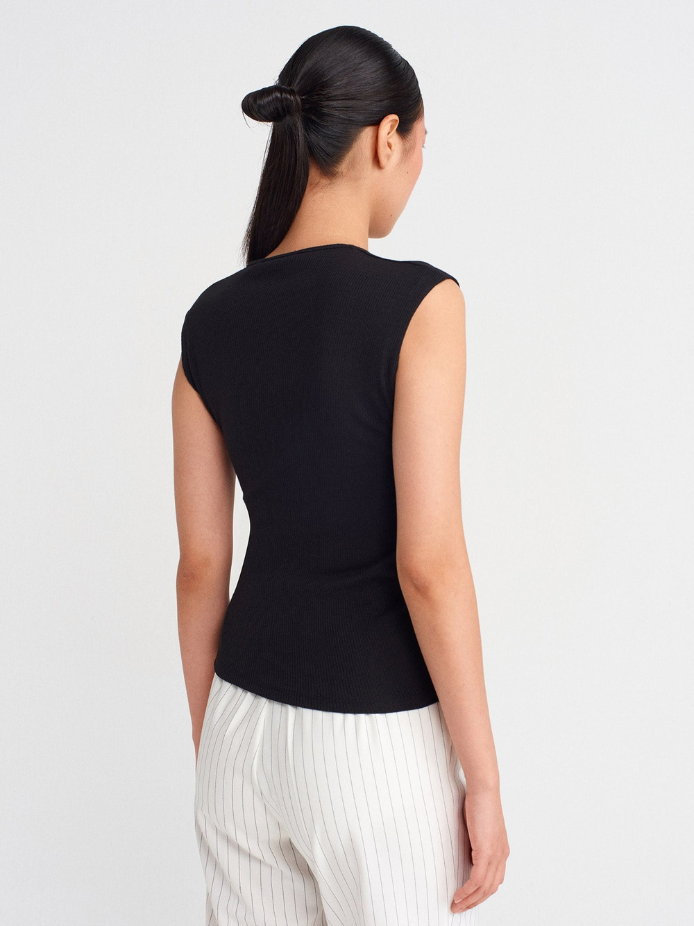 Wholesale Womens Black Sleeveless Top with Button-Up Half Placket
