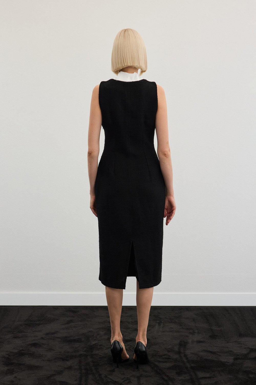 Wholesale Womens Black Sleeveless Tweed Dress with Scarf