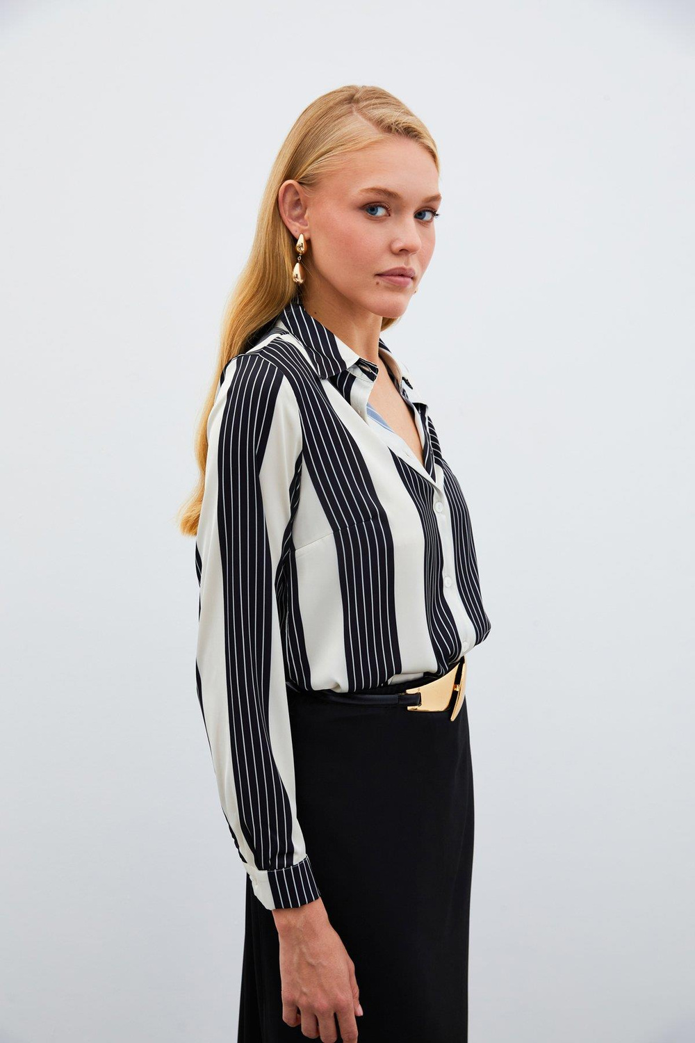 Wholesale Womens Black Striped Shirt