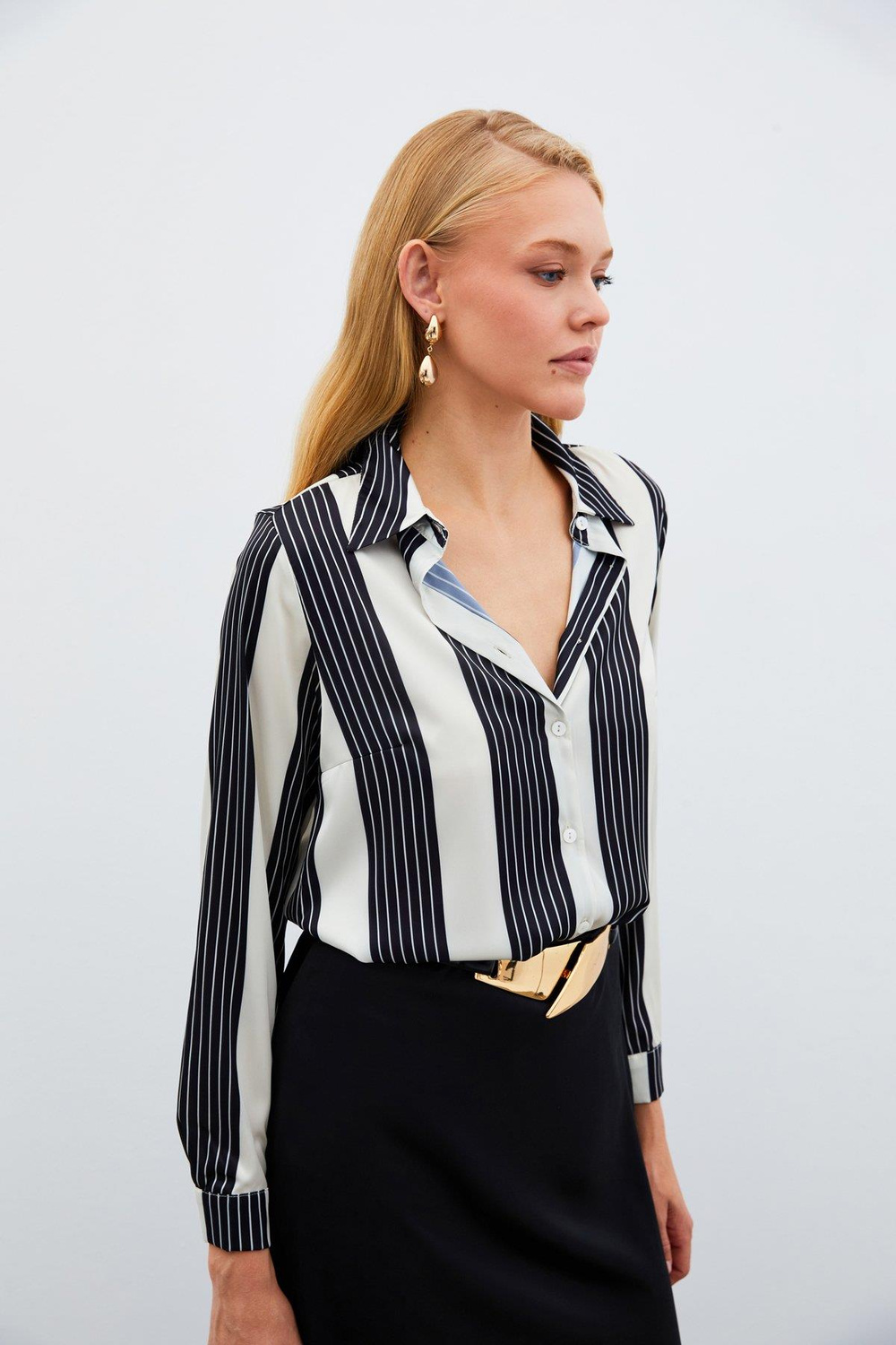 Wholesale Womens Black Striped Shirt