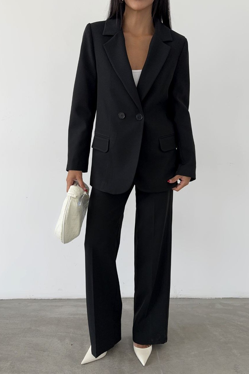 Wholesale Women's Black Two-Piece Suit  0043-1011