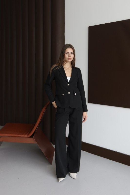 Wholesale Women's Black Two-Piece Suit  0043-1125