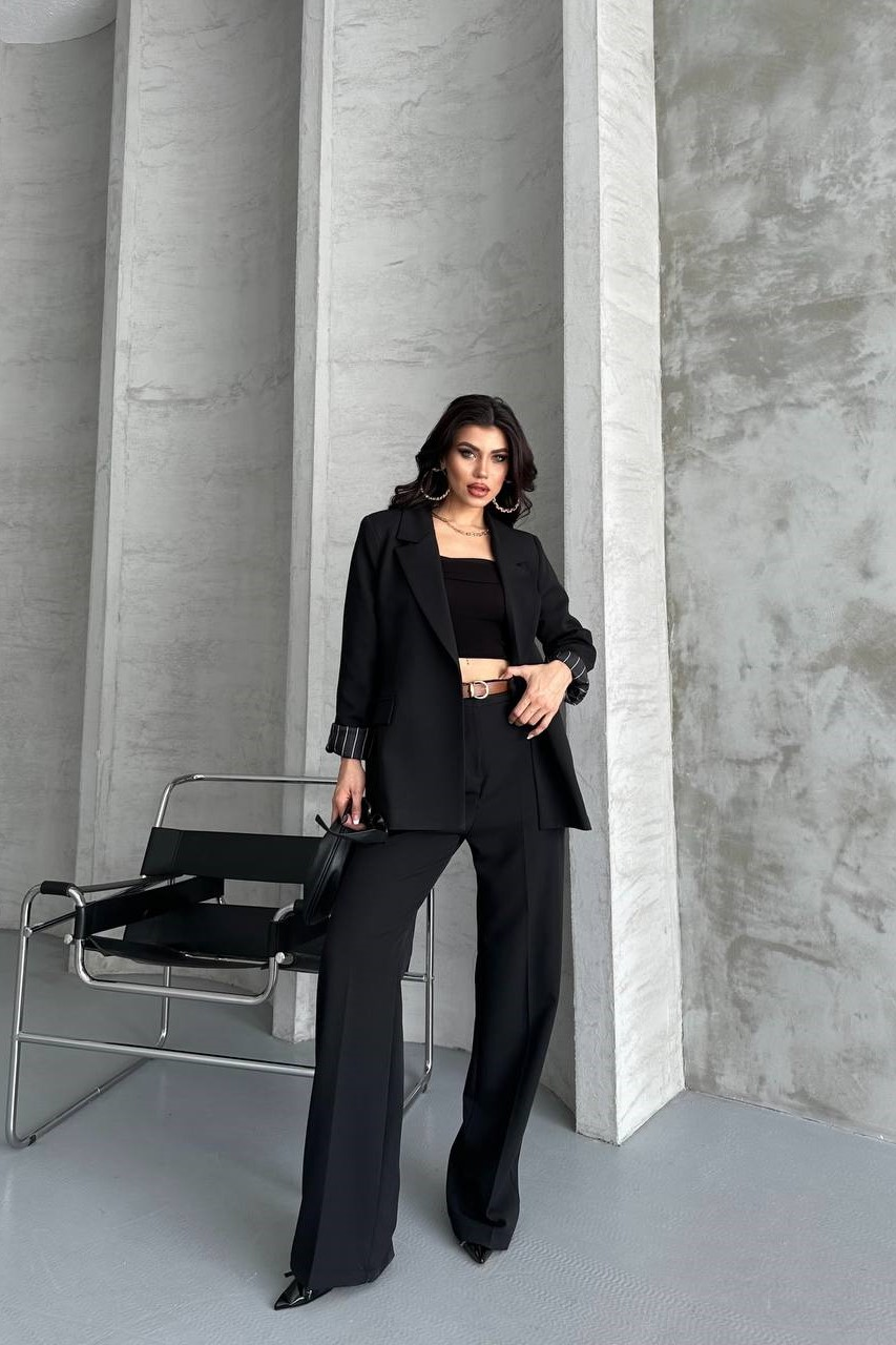 Wholesale Women's Black Two-Piece Suit  0044-2125 