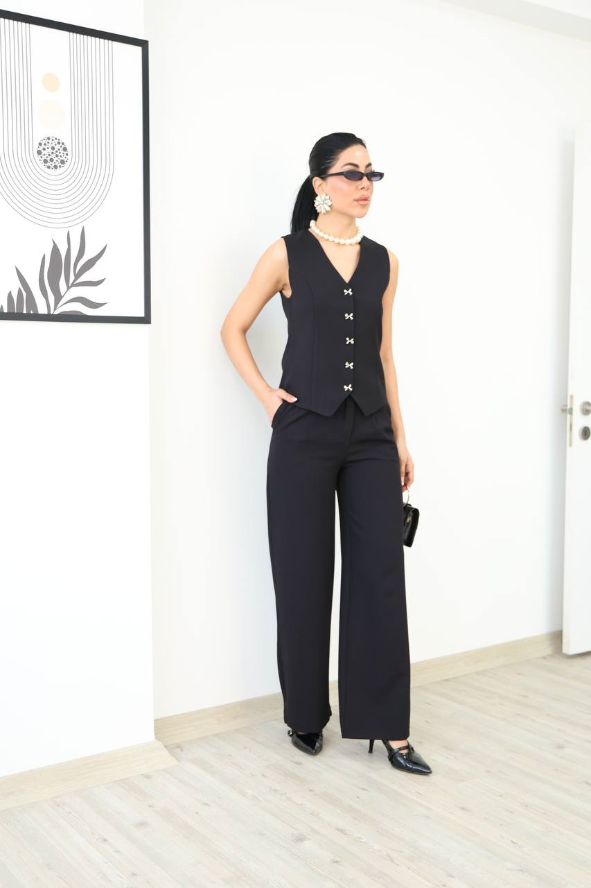 Wholesale Women's Black Two-Piece Suit  0017-8016