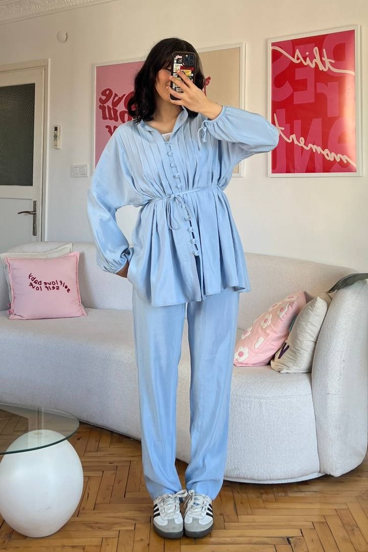 Wholesale Women's Blue Two-Piece Suit  0044-2118 