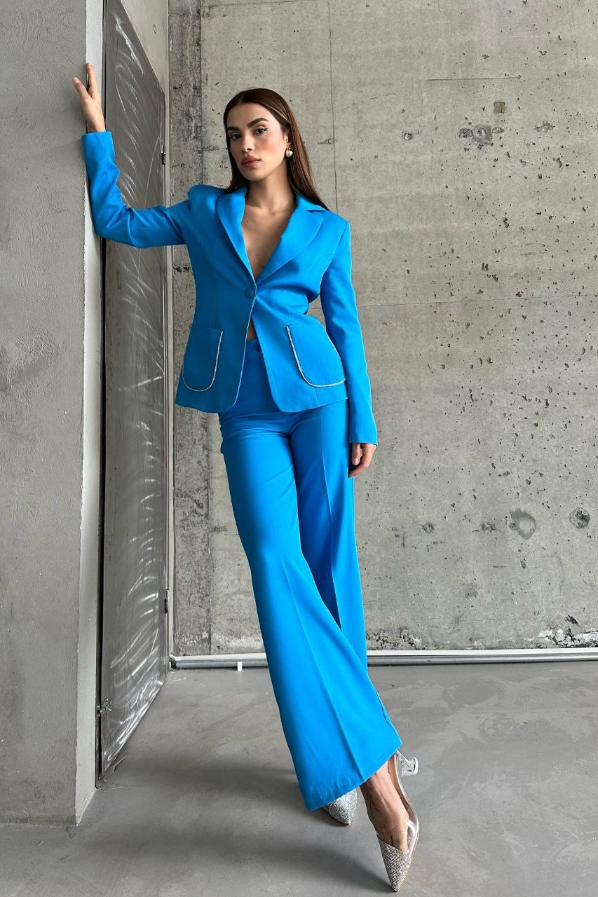 Wholesale Women's Blue Two-Piece Suit  0043-111-135