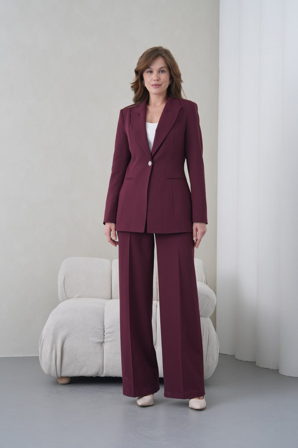 Wholesale Womens Bordeaux Two-Piece Suit 