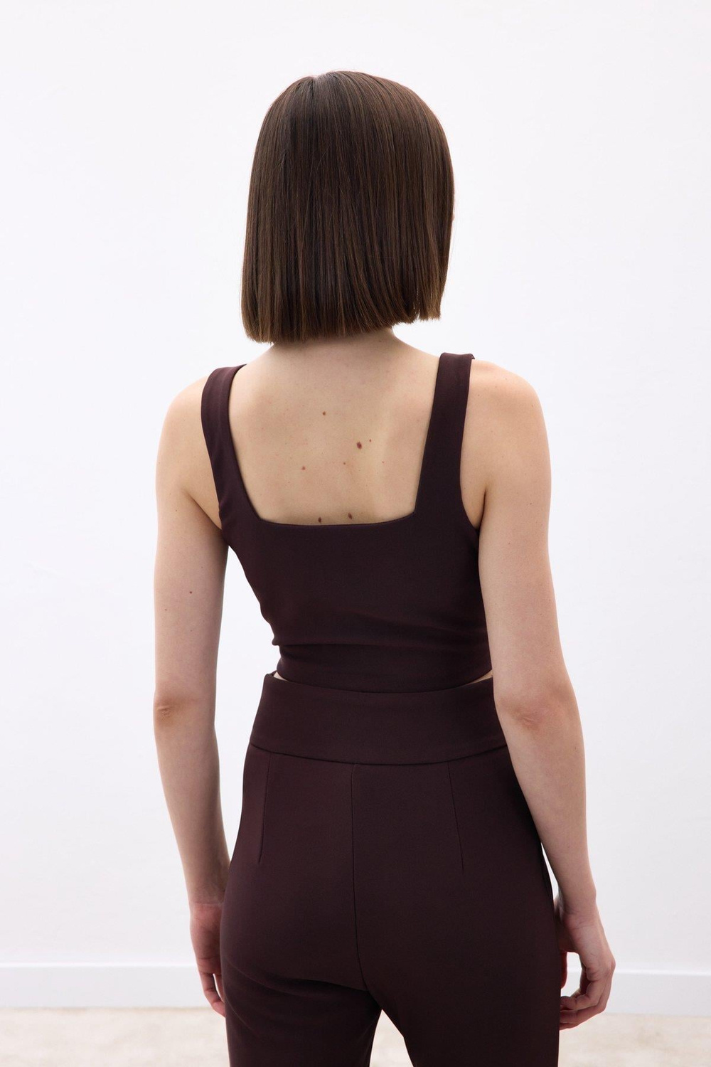 Wholesale Womens Brown Crop Top with Front V-Shape Accessory