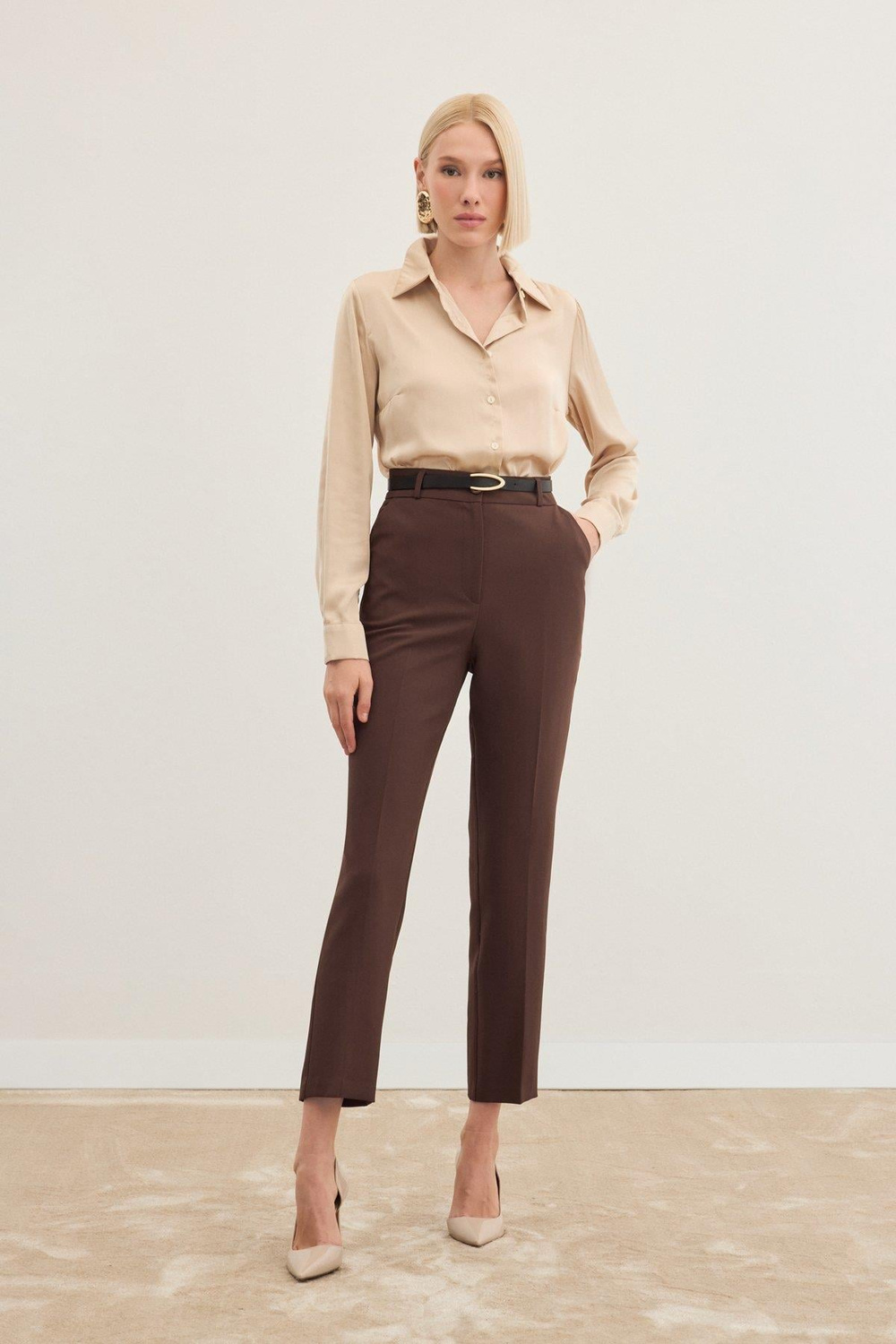 Wholesale Womens Brown Trousers with Belt