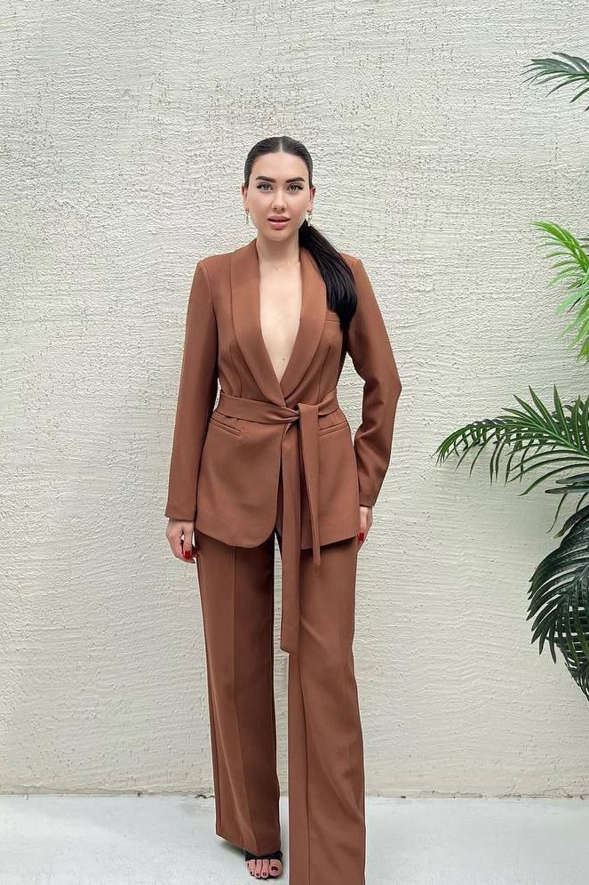 Wholesale Women's Brown Two-Piece Suit  0043-139-42