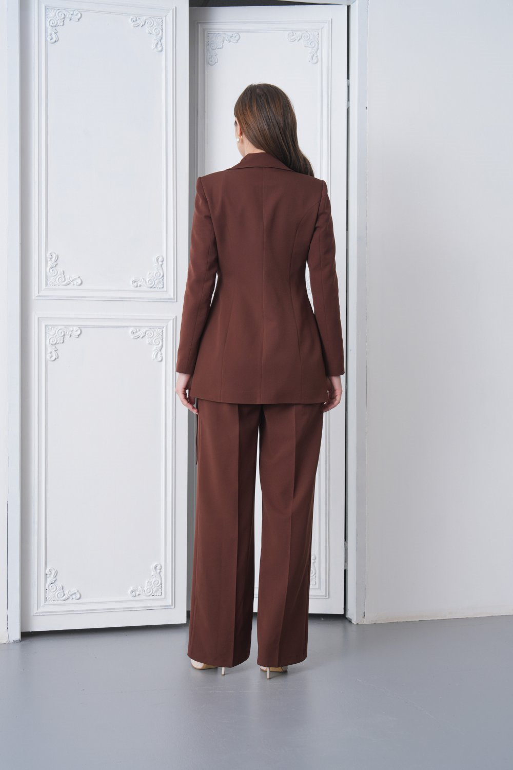 Wholesale Womens Brown Two-Piece Suit 