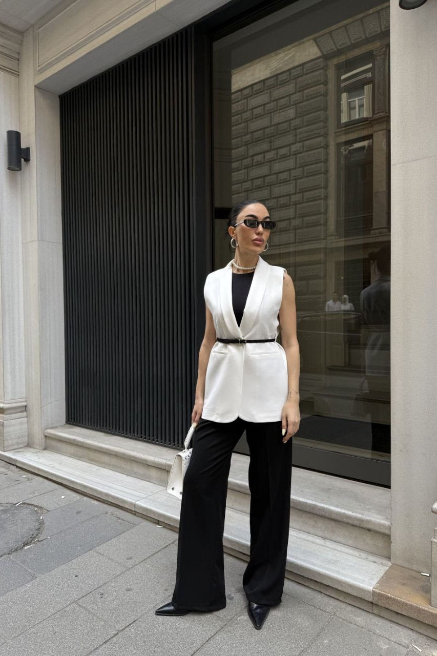 Wholesale Women's Ecru Blazer 0043-1001