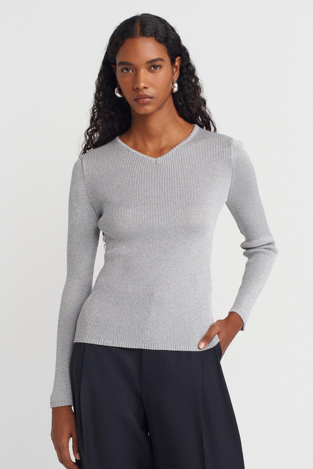 Wholesale Womens Gray V-Neck Lurex Knit Sweater