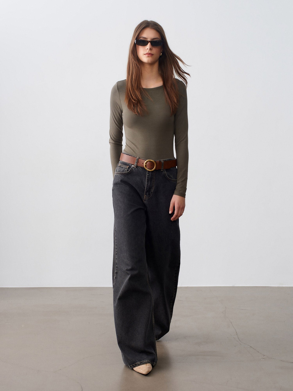 Wholesale Womens Khaki Scoop-Neck Bodysuit